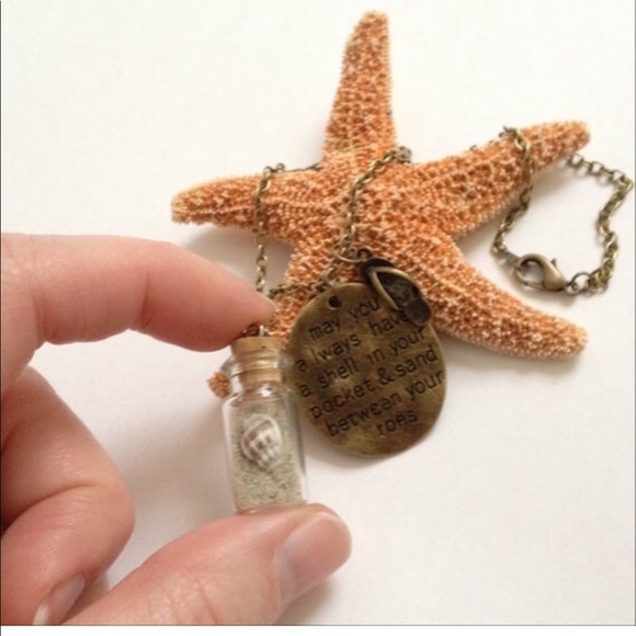 Shell in your Pocket Necklace Bottled Shell & Sand - Picture 2 of 5